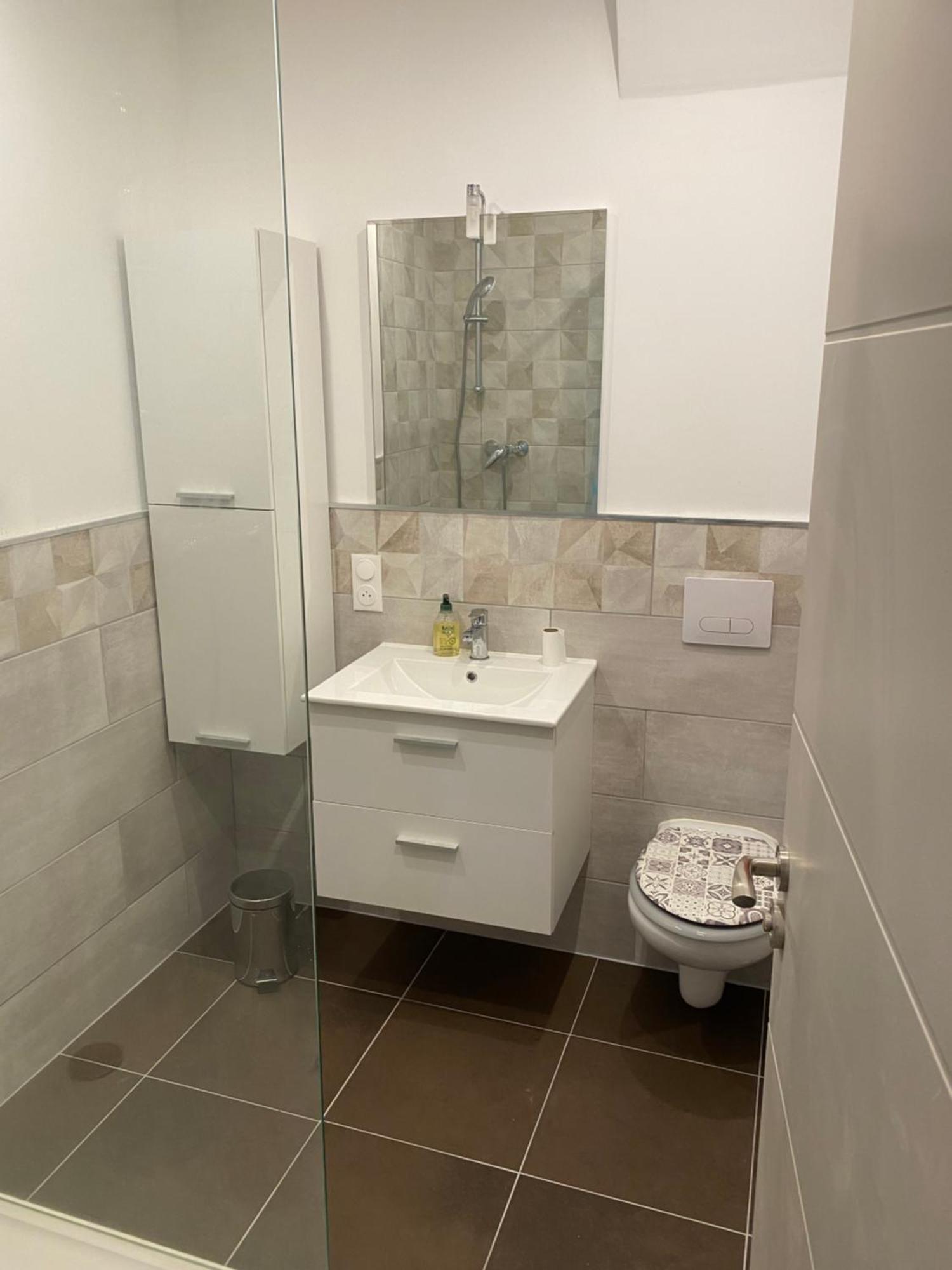 Appartement Climatise Sete - Rue Montmorency エクステリア 写真